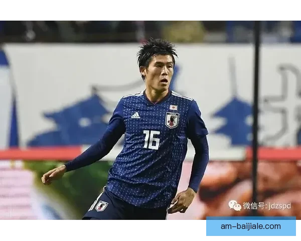 卡塔尔七号头球险失误 日本五后卫防守战术收效显著